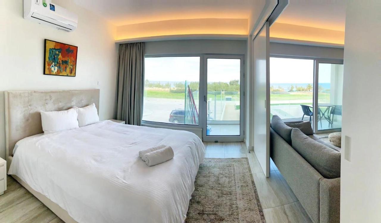 Emerald Suites Протарас Экстерьер фото