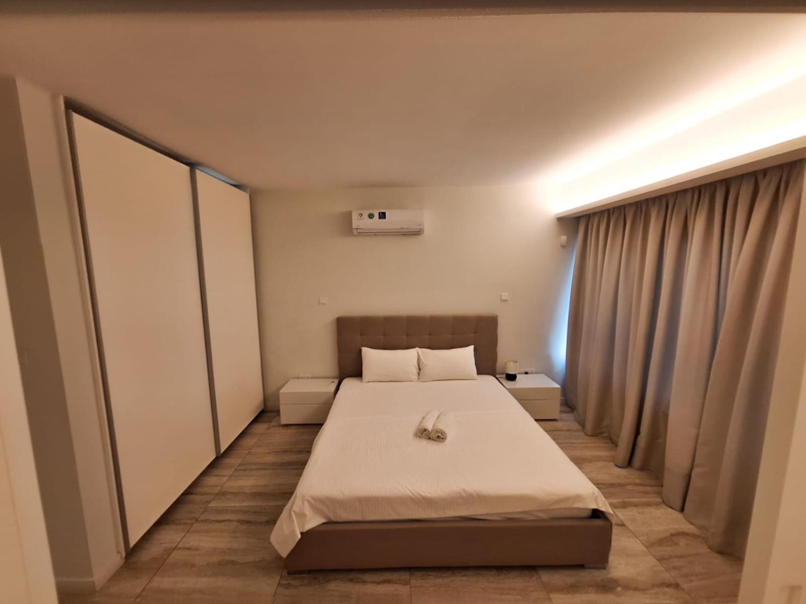 Emerald Suites Протарас Экстерьер фото